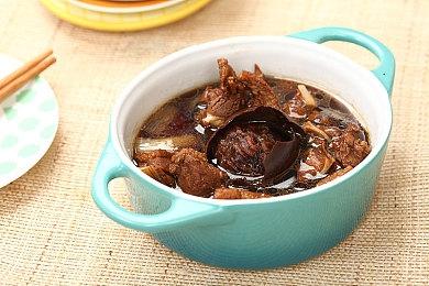 《生命不是自动的》Steam页面上线 年内发售